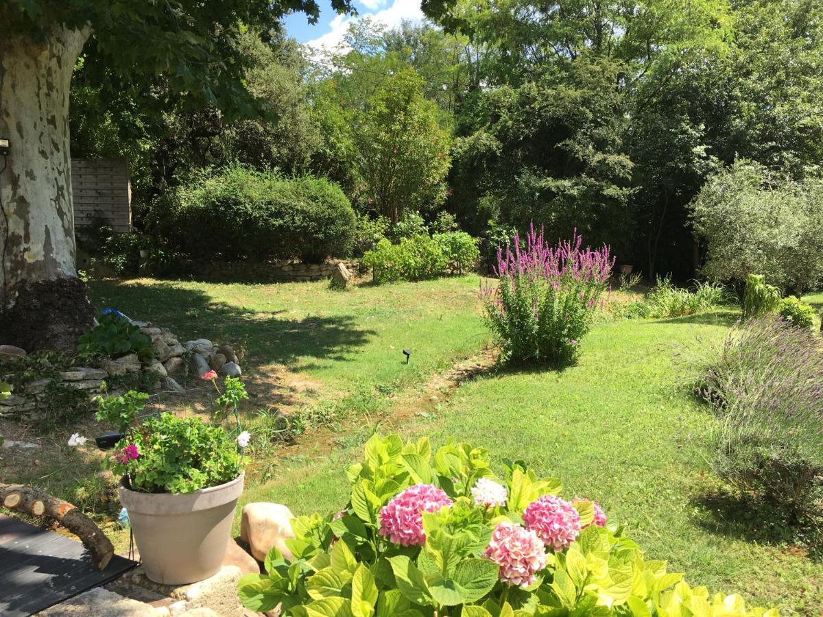 Le Mas Aux Aromes Puget Exterior photo